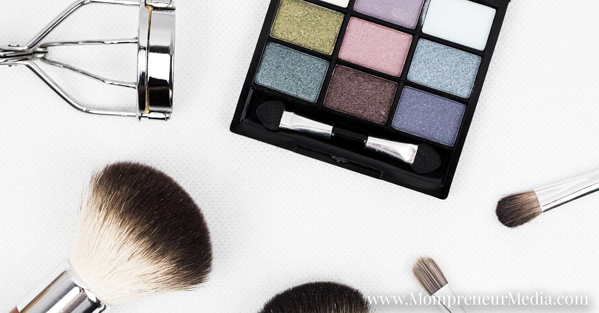 5 Tips for Creating Makeup Tutorials for Mom Entrepreneurs