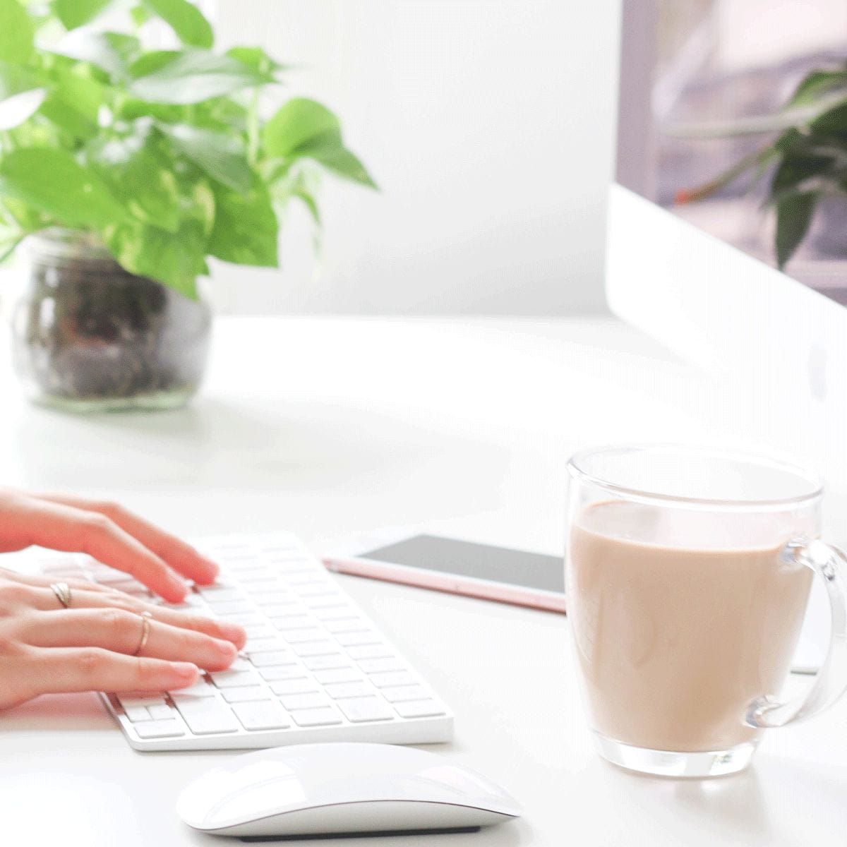 Use A Mac For Graphic Design? Read This!