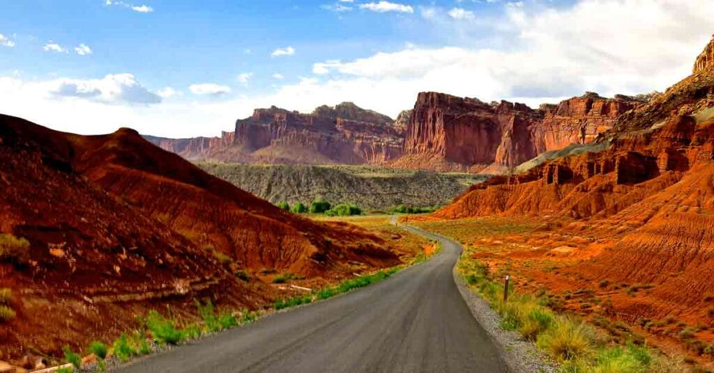 Utah is one of the most unique states in the US. Let's take a look at why people love to travel there.